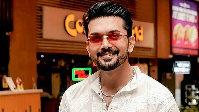 শাহরুখকে কেন দুষলেন শুভ?