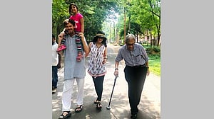 অমর্ত্য সেনকে নিয়ে গুজব না ছড়াতে অনুরোধ কন্যা নন্দনার