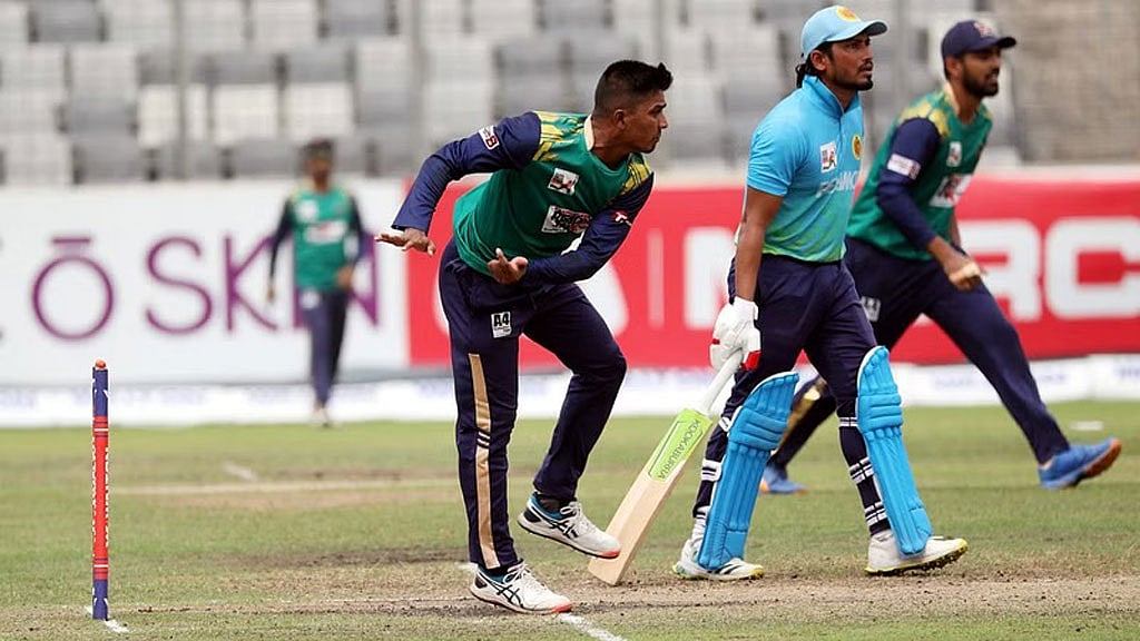 অভিষেকে আরিফের ৫ উইকেট, মেট্রোর জয়