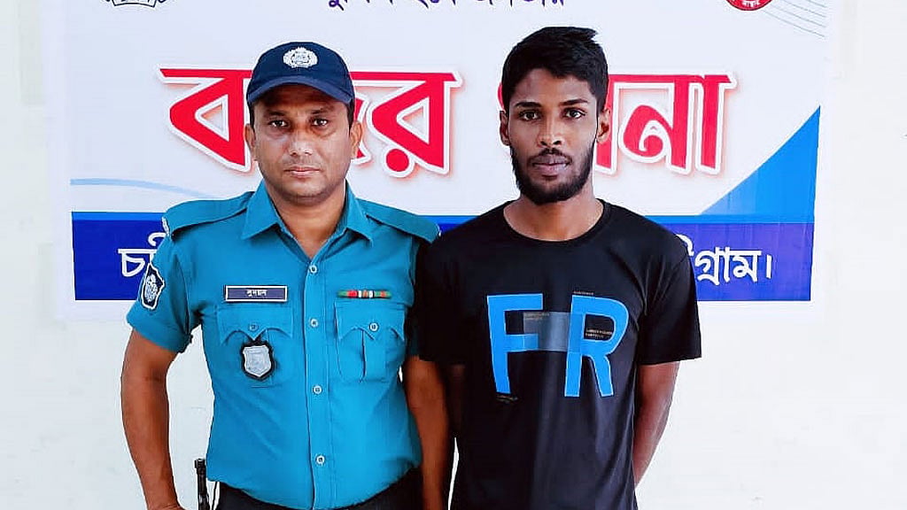 কন্টেইনারে সিঙ্গাপুর যাত্রা, যেতে হল শ্রীঘরে