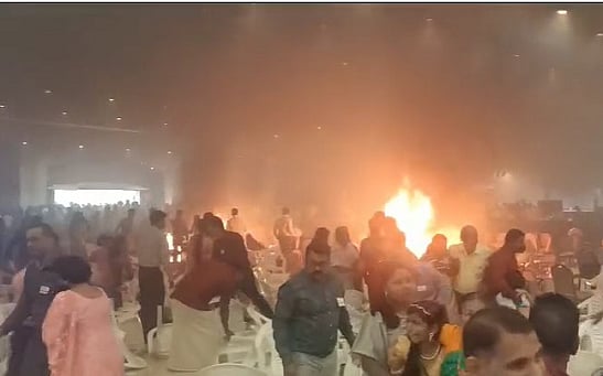 ভারতে কনভেনশন সেন্টারে বিস্ফোরণ, হতাহত ৪৬