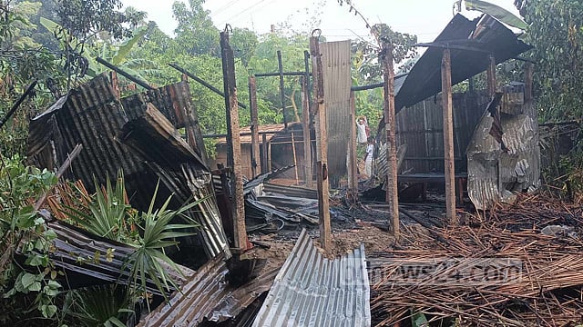 ঘরের আগুনে নারীর মৃত্যু, বিদ্যুৎস্পৃষ্টে প্রতিবেশীর