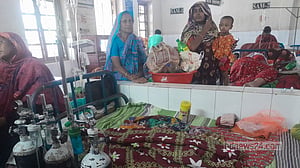 চুয়াডাঙ্গায় একসঙ্গে চার শিশুর জন্ম দিলেন তাসলিমা