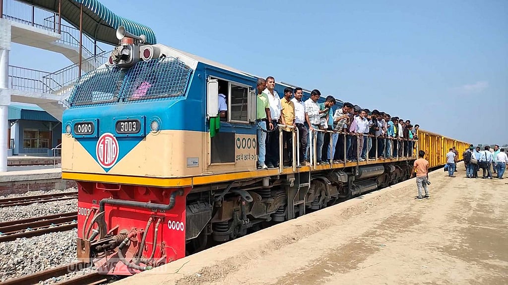 আন্তঃসীমান্ত রেল যোগাযোগসহ ৩ প্রকল্প উদ্বোধন করবেন হাসিনা-মোদী