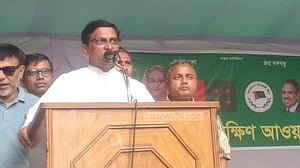 অপকর্মের দায় মির্জা ফখরুলদের নিতে হবে: হানিফ