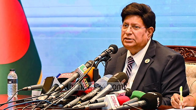 আমরা বিদেশিদের কাছে যাই না, তারাই আসে: পররাষ্ট্রমন্ত্রী