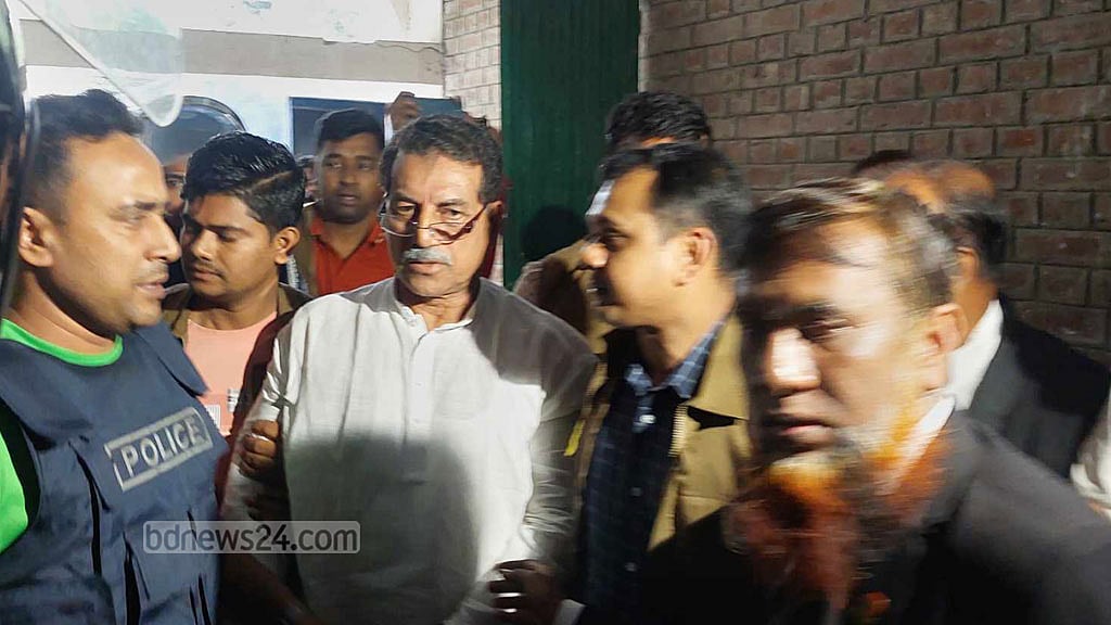 ছাত্রদল নেতা হত্যা: বিএনপি নেতা খায়রুল কবীর খোকন কারাগারে