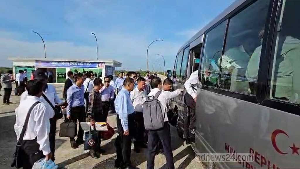 প্রত্যাবাসন: রোহিঙ্গাদের সঙ্গে কথা বলতে ফের এল মিয়ানমারের দল