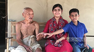 আদিবাসী জীবনকথা: চুনিয়া গ্রামের জনিক নকরেক