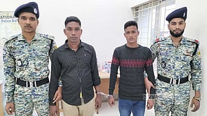 ‘অভাবে পইড়া কদু-মুরগি চুরি করছি, এগুলা বেচি নাই, খাইছি’