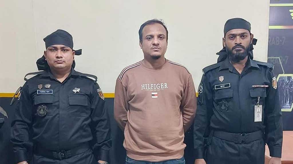 ঢাকায় পুলিশ হত্যা মামলায় যুবদল নেতা গ্রেপ্তার