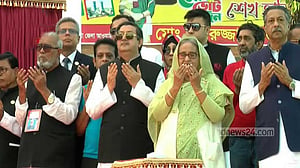 খুলনায় ২৪ উন্নয়ন প্রকল্পের উদ্বোধন, পাঁচটির ভিত্তি স্থাপন প্রধানমন্ত্রীর