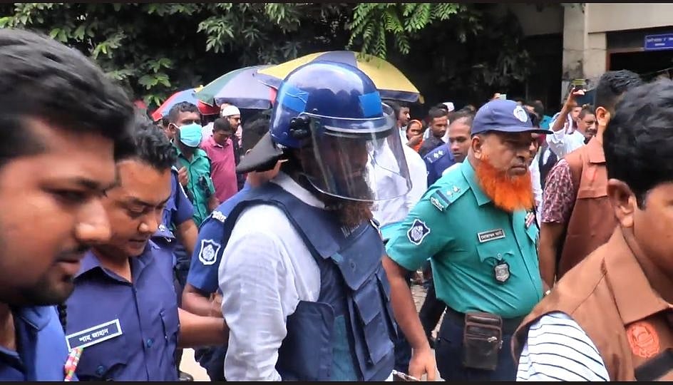 মামুনুল হকের ধর্ষণ মামলায় ফরেনসিক ও তদন্ত কর্মকর্তার সাক্ষ্য