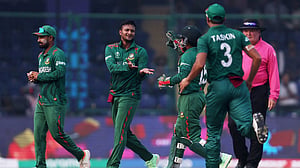লঙ্কানদের তিনশর আগে থামাল বাংলাদেশ