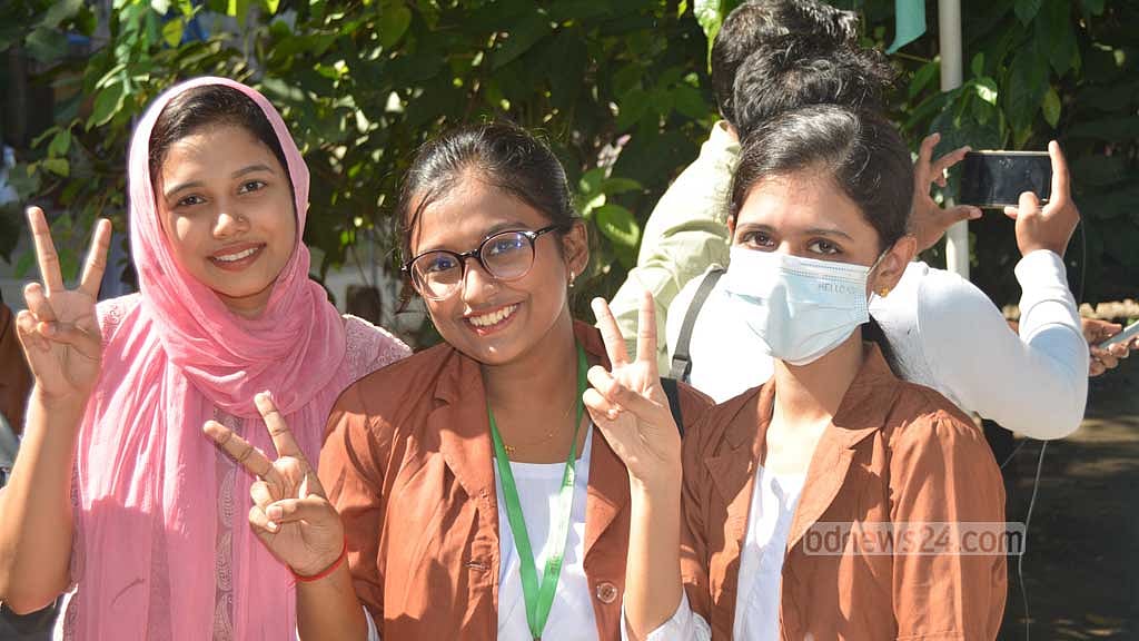 এইচএসসি: বরিশাল বোর্ডে পাসের হার ও জিপিএ-৫ কমেছে