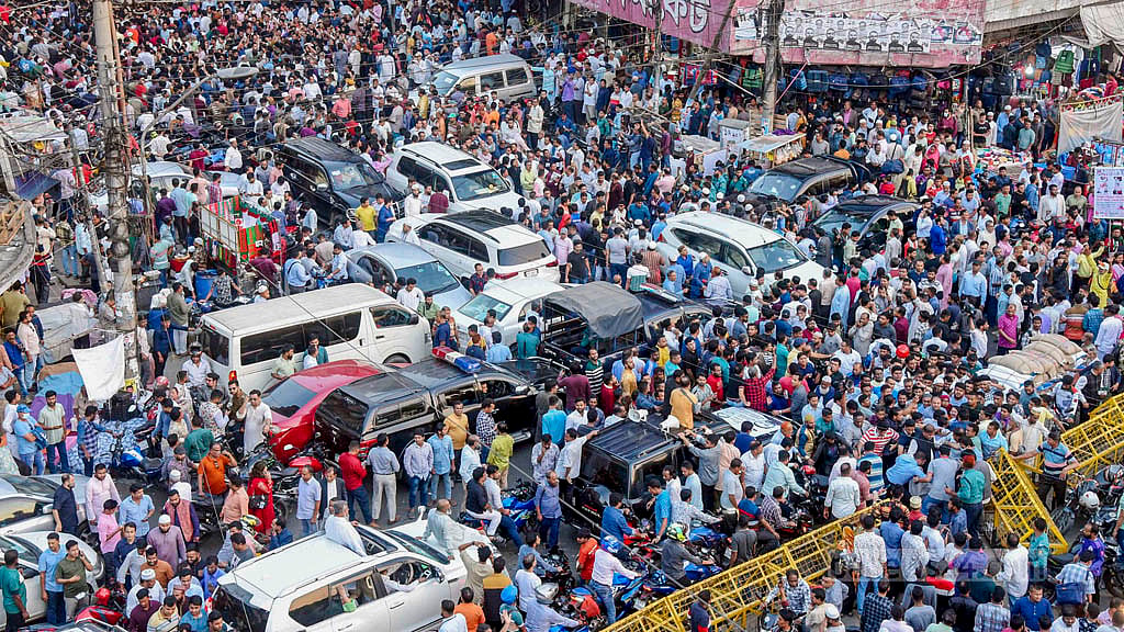 মনোনয়ন পেলেন না তিন প্রতিমন্ত্রী, ৬৮ সাংসদ