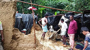 টেকনাফে মাটির ঘরের দেয়াল ধসে একই পরিবারের ৪ জন নিহত