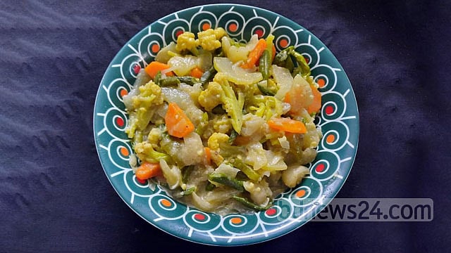 রেসিপি: পাঁচ মিশালী সবজি