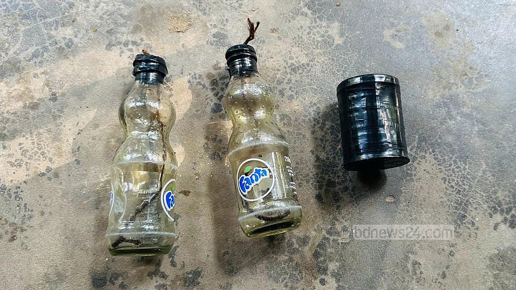 চট্টগ্রামে ককটেল ফাটিয়ে গাড়ি ভাংচুর, ছাত্রদল কর্মী গ্রেপ্তার