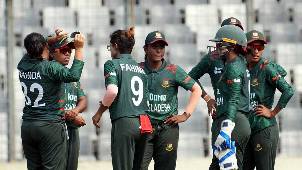 দেড়শ করতে না পারার আক্ষেপ নিগারের, টসের সিদ্ধান্তে অবাক পাকিস্তান