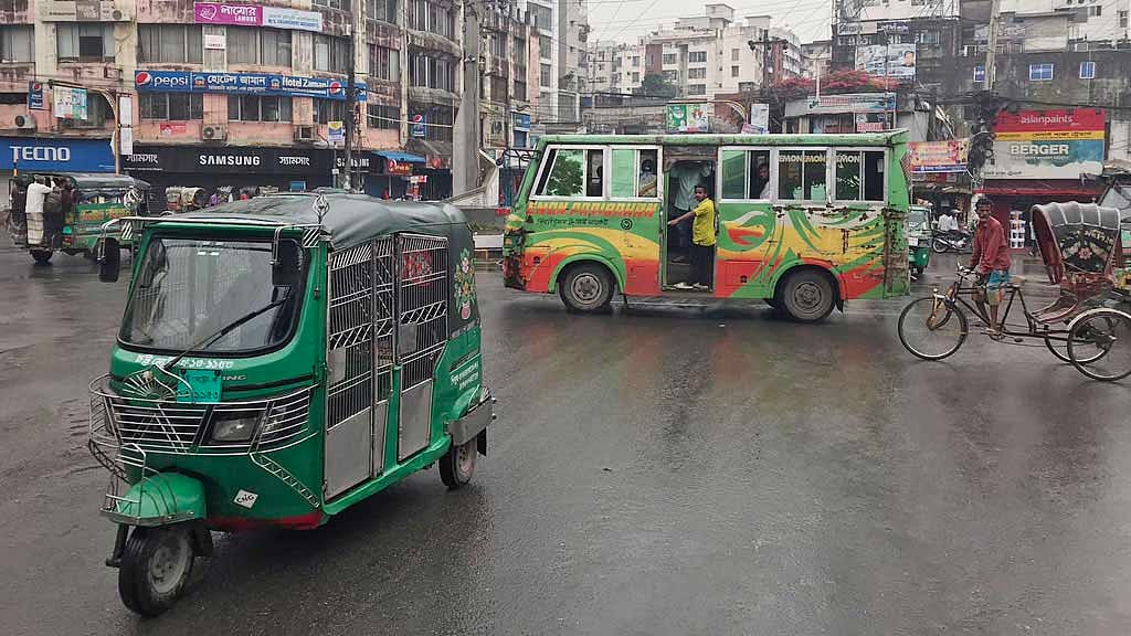 চট্টগ্রামে বাম জোটের মিছিলে পুলিশের ‘বাধা’