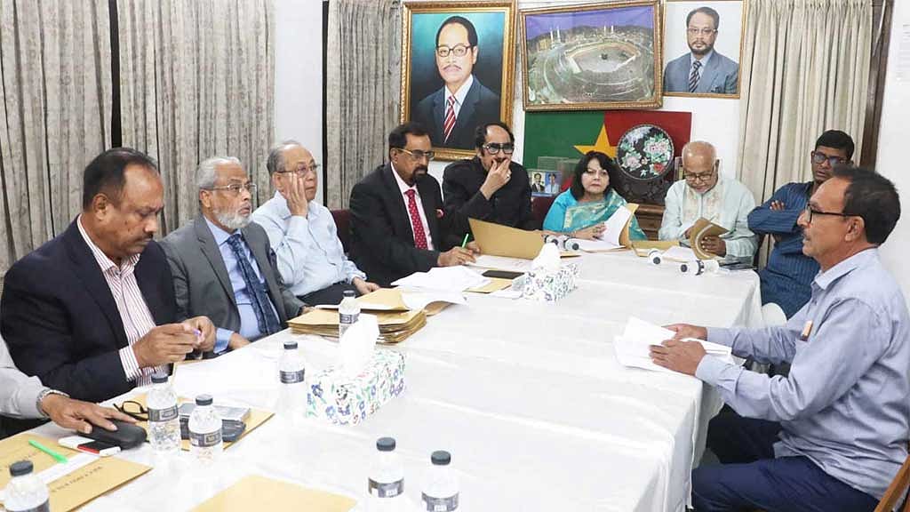 ৩ জনের জন্য ফরম ‘চেয়েছেন’ রওশন, বাসায় নিয়ে যাবেন চুন্নু