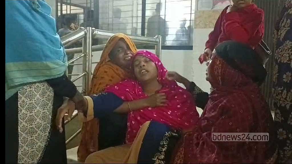 নওগাঁয় ‘ছিনতাইকারীদের’ ছুরিকাঘাতে বিক্রয় প্রতিনিধি নিহত