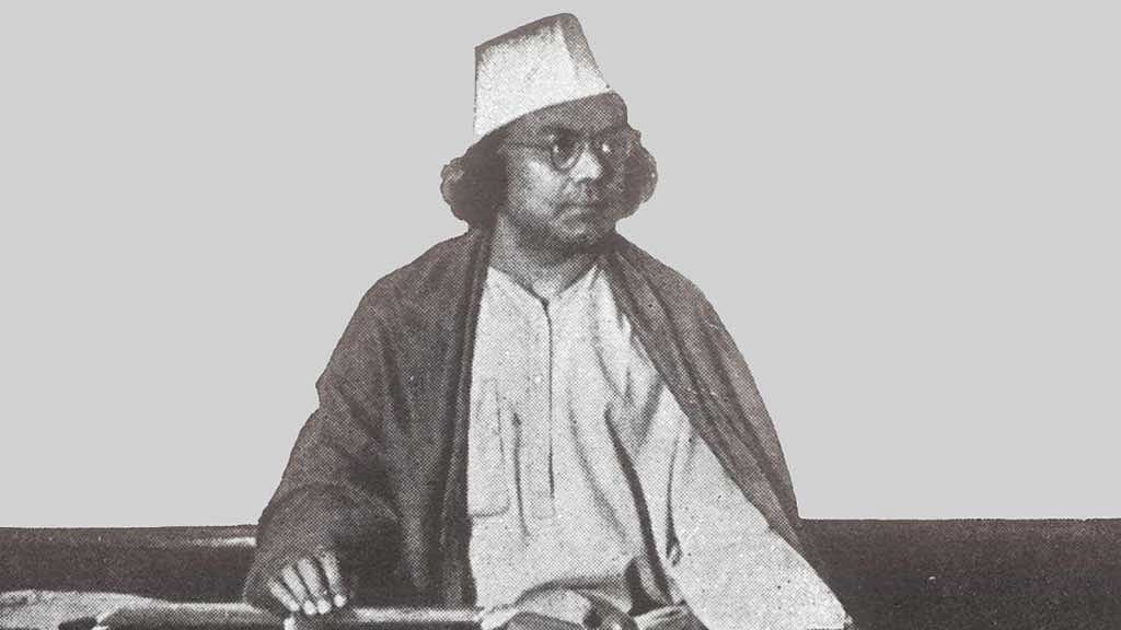 নজরুলের ঘরেই ঝামেলা, হয়েছিল পুরস্কার বিক্রির চেষ্টাও!