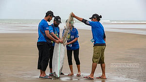 পরিচ্ছন্ন হলো সমুদ্র সৈকত