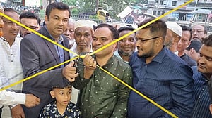 চট্টগ্রামের বহদ্দার হাটে যমুনা ইলেকট্রনিক্সের নতুন বিক্রয়কেন্দ্র