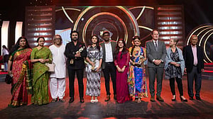 ‘দীপ্ত অ্যাওয়ার্ড’ পেলেন যারা