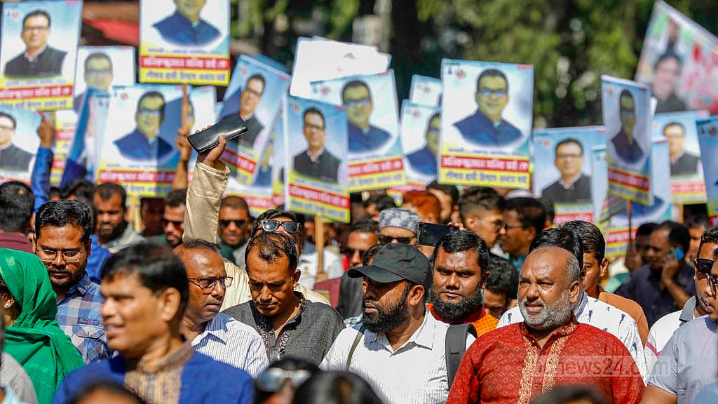 নৌকার দুই ডজন মনোয়নপ্রত্যাশী কুমিল্লার এক আসনেই