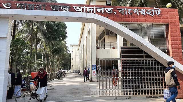 বাগেরহাটে ভ্যান চালককে হত্যায় দুই যুবকের যাবজ্জীবন