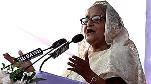 চোরাগোপ্তা মেরে সরকার হটানো যায় না: শেখ হাসিনা