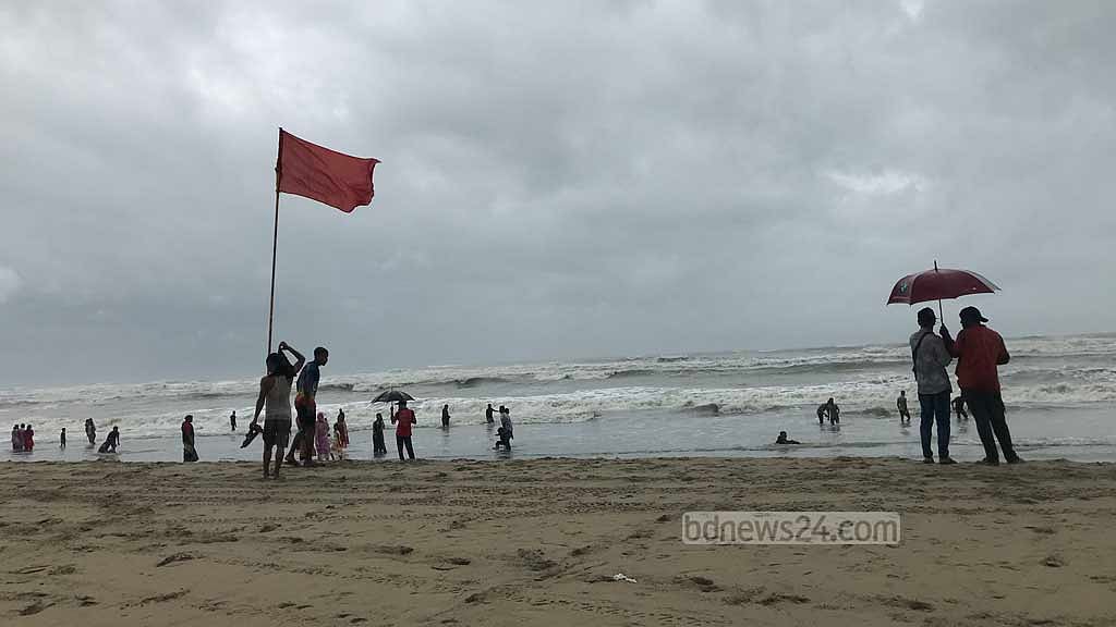 সাগরে ঘূর্ণিঝড় ‘মিধিলি’, বন্দরে ৪ নম্বর হুঁশিয়ারি সংকেত