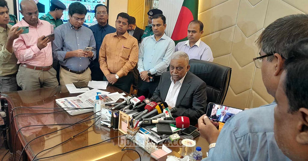 শ্রমিক আন্দোলন থেকে গ্রেপ্তার সবাই বিএনপির লোক: স্বরাষ্ট্রমন্ত্রী