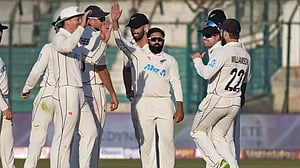 স্পিনে শক্তি বাড়িয়ে বাংলাদেশে আসছে নিউ জিল্যান্ড