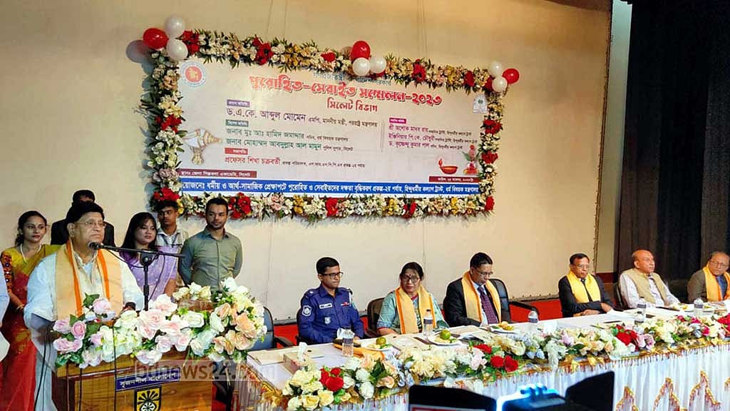 সবকিছুর ওপরে মানবতাকে স্থান দিতে হবে: পররাষ্ট্রমন্ত্রী