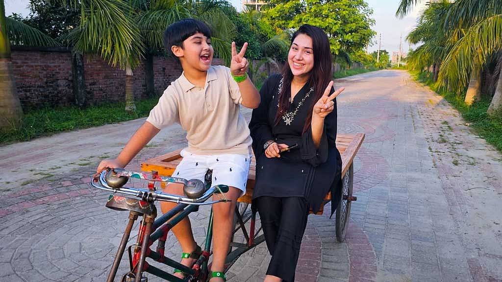 ছেলের কারণে দ্বিতীয় বিয়ে নিয়ে ভাববেন না অপু
