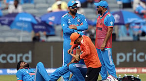 ছিটকে গেলেন পান্ডিয়া, বদলি কৃষ্ণা