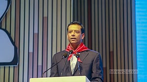 প্রধানমন্ত্রীর উপদেষ্টার দায়িত্বে ফিরলেন জয়