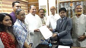 কুষ্টিয়া-২ ফাঁকা রাখল আওয়ামী লীগ, নৌকায় ভোটের আশা ইনুর
