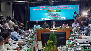 ভোটের প্রস্তুতি নিয়ে ইসির আলোচনা শুরু, প্রথম ধাপে নেই ৯ দল