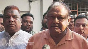 আপাতত চিনির দাম কমানোর কোনো সুযোগ নেই: বাণিজ্যমন্ত্রী