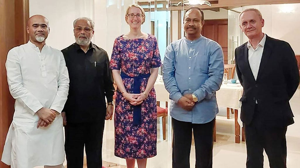 ভোটে যাওয়ার ‘অসত্য’ সংবাদ সরাতে জাতীয় পার্টির অনুরোধ