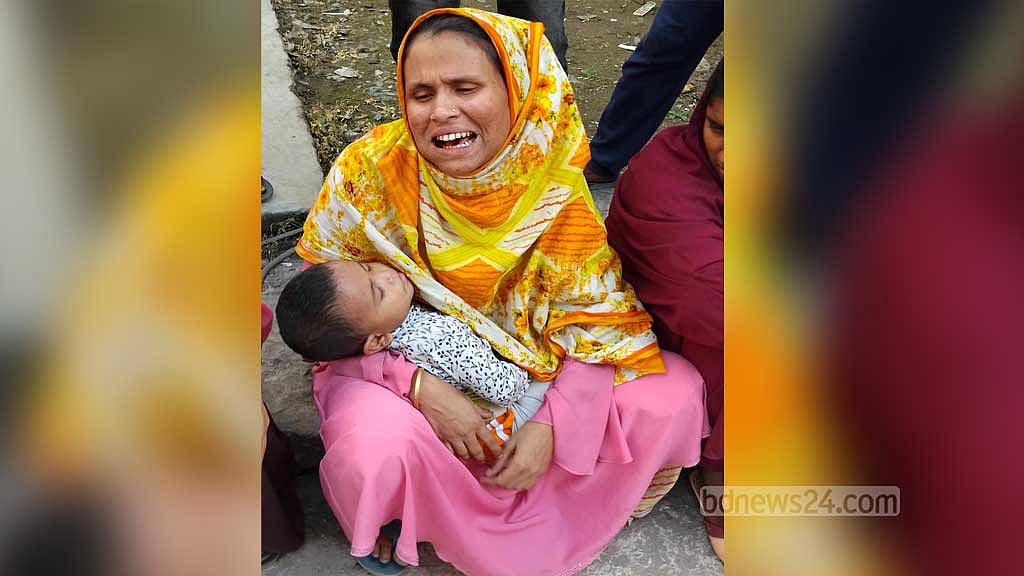 স্বামীর লাশ নিতে মর্গে ঘুরছেন সাজনা