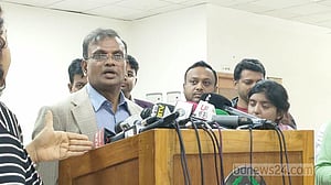 সহিংসতা: কঠোর সিদ্ধান্তে যাওয়ার আগে আরও তথ্যের অপেক্ষায় ইসি