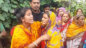 ‘ঋণ শোধ করতে না পেরে আত্মহত্যা’ রাজশাহী বিশ্ববিদ্যালয়ের কর্মীর