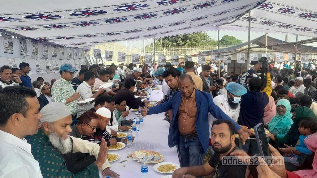 রূপগঞ্জ-সোনারগাঁয়ে ভোটারদের নিয়ে গণভোজ, জরিমানা