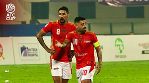 ঘটনাবহুল ম্যাচে ওড়িশার কাছে হেরে স্বপ্নভঙ্গ বসুন্ধরা কিংসের